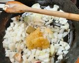 Foto del paso 1 de la receta: Salchichas caramelizadas con arroz