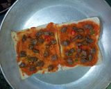 A picture of step 2 of Bread Pizza.