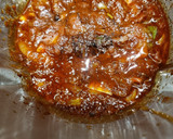 Foto del paso 2 de la receta: Galtas ibéricas con orejones y ciruelas