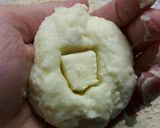 Foto del paso 2 de la receta: Bombas de papas con avena rellenas de queso 💣