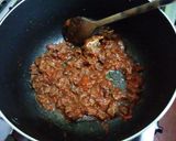 A picture of step 2 of Stewed Arrowroots, potatoes and matoke.
