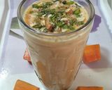 A picture of step 4 of Papaya lassi with jaggery.