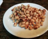 Foto del paso 3 de la receta: Ensalada de alubia careta, col y zanahoria