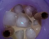 Foto langkah ke 3 dari resep Cappucino twister.