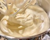 Foto del paso 3 de la receta Pastel de yemas relleno con crema pastelera