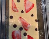 A picture of step 3 of Banana, oats and strawberry bread.