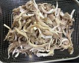 Hình bước làm 1 của món Nấm đậu xào khế xanh