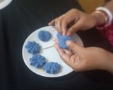A picture of step 8 of Khira Gaitha Pitha.