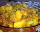 A picture of step 12 of Vegetables curry.