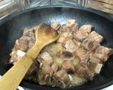 A picture of step 5 of Suon Rang Man Ngot(Sweet and Salty Ribs).