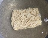 Foto langkah ke 3 dari resep Mie Chili Oil.