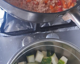Foto del paso 1 de la receta: Guiso de zapallito y carne vegetal