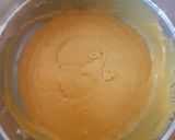 A picture of step 4 of Pour on pan cakes.