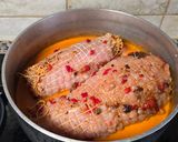 Foto del paso 4 de la receta: Pechuga de pavo rellena de piquillos