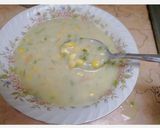 صورة لخطوة 1 من وصفة شوربة بيضاء بشعيريه وخضار والذره 🌽🌽😋😋