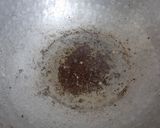 A picture of step 2 of Red ladies finger stir fry.