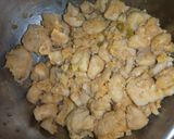 A picture of step 2 of Chicken Spring Roll.