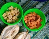 Foto langkah ke 1 dari resep Kolak Pisang Ubi & Durian.