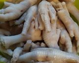 Foto langkah ke 3 dari resep Ceker Ayam Dimsum Mantul.