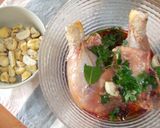 Foto del paso 1 de la receta Pollo con castañas al vino tinto