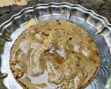 A picture of step 3 of Pearl Millet Roti.