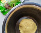 Foto langkah ke 2 dari resep Pie Creamy Matcha.