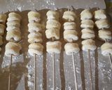 Foto langkah ke 14 dari resep Donat Empuk ala Kak Tasyi Athasyia.