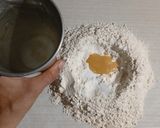 Foto del paso 5 de la receta: Empanadas caseras ~ carne desmechada 👩🏻🍳🤤