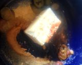 A picture of step 2 of Hot and Creamy Mussles Soup.