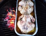 Foto del paso 4 de la receta: Pollo entero asado al carbón con papas y zanahoria