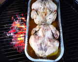 Foto del paso 4 de la receta: Pollo entero asado al carbón con papas y zanahoria
