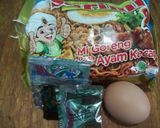 Foto langkah ke 1 dari resep Mi kriuk kriuk.