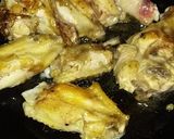 Foto del paso 1 de la receta: Arroz con alitas de pollo al disco