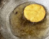 A picture of step 4 of Soya flour spicy puri.