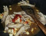 Foto langkah ke 5 dari resep Ceker Saus Simple.