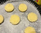 Foto del paso 2 de la receta: Alfajorcitos de coco y dulce de leche