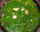 Hình bước làm 2 của món Canh rau ngót nấu cá