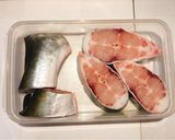 A picture of step 1 of Vietnamese Braised Basa Fish (Cá ba sa kho tộ).