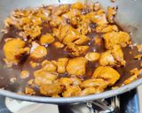 A picture of step 4 of Three Cup Chicken (三杯鳥).
