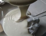Foto del paso 9 de la receta: Mousse de chocolate blanco con interior de mango y frambuesas