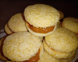 Foto del paso 9 de la receta: Alfajores de Coco y Dulce de Leche