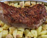 Foto del paso 5 de la receta: 🥩🥓🫑🥔Colita de cuadril rellena con morrón y panceta, con papas, al horno 🥔🫑🥓🥩