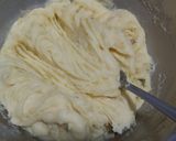 Foto langkah ke 3 dari resep Pierogi Polandia isi kentang keju & daging.