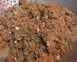 A picture of step 9 of Sattu Alsi Meva Ke Laddoo.