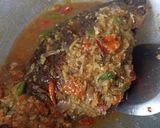 Foto langkah ke 4 dari resep Ikan mas bumbu cobek.