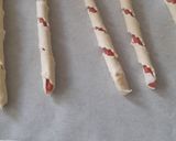 Foto del passaggio 2 della ricetta Grissini e rotelle di sfoglia al farro