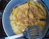 Foto langkah ke 6 dari resep Telur dadar maizena.