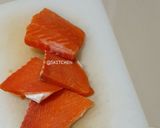 Foto langkah ke 2 dari resep Salmon Mentai Air Fryer.
