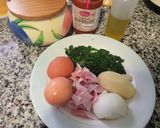 Foto del paso 1 de la receta: Tortilla de acelgas con guarnición de despensa y presentada con plato combinado