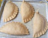 A picture of step 7 of Meat pie.